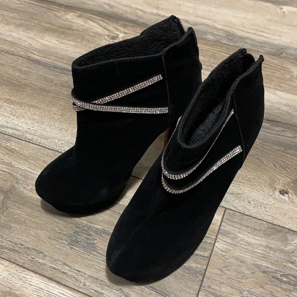 velvet sparkle boot heels - Picture 3 of 8